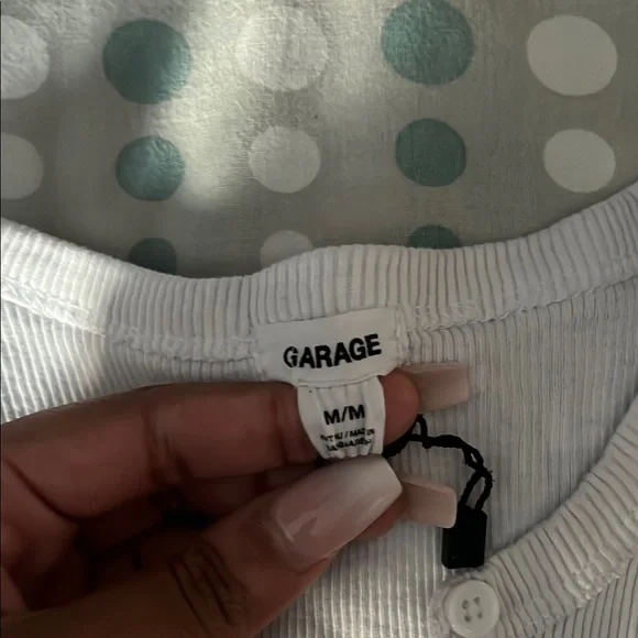 Garage White Ribbed Crop Top - Picture 3 of 6